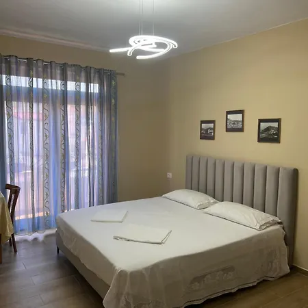 Fani's Center Apartment *